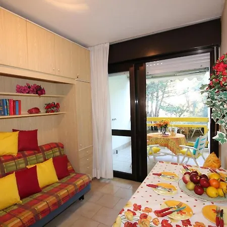 Solarium Immobiliare Friuli * Μπιμπιόνε